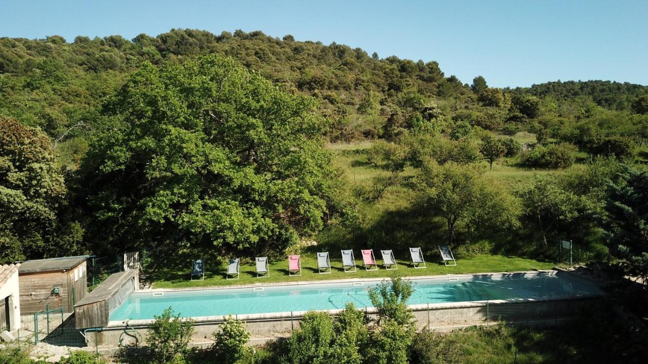 Hotel Domaine De La Grange Neuve La Roque-sur-Pernes Exterior foto